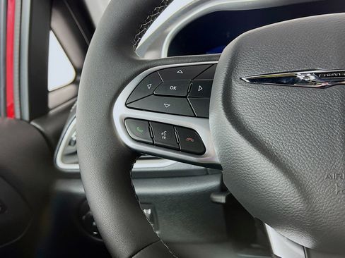 New 2026 Chrysler Pacifica Select FWD image 14