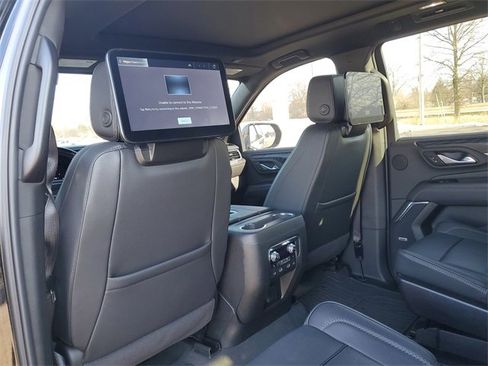 Used 2024 GMC Yukon Denali w/ Advanced Technology Package image 26