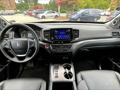 Used 2023 Honda Ridgeline RTL image 15