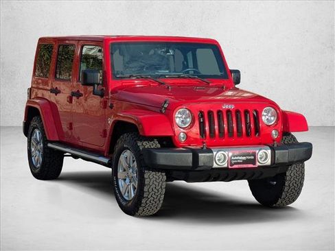 Used 2015 Jeep Wrangler Unlimited Sahara w/ Mopar Chrome Edition Group image 3