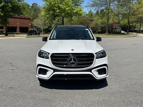 New 2026 Mercedes-Benz GLS 450 4MATIC image 3