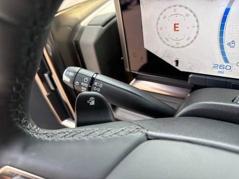 New 2025 GMC Hummer EV 2X image 27