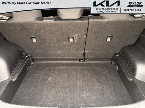 Used 2025 Kia Soul LX w/ LX Technology Package FWD image 22