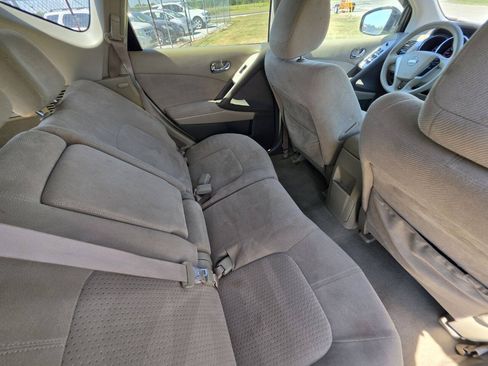 Used 2011 Nissan Murano S FWD image 6