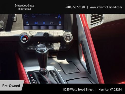 Used 2015 Chevrolet Corvette Z06 w/ 3LZ Preferred Equipment Group RWD image 19