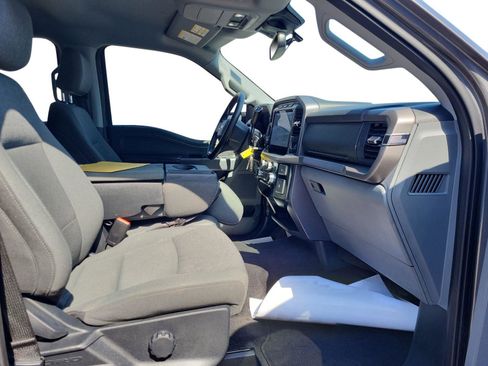 Used 2024 Ford F150 XLT image 26