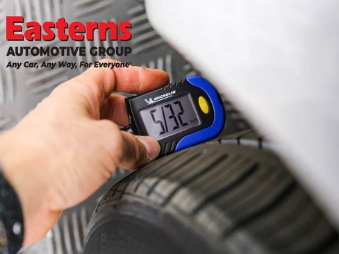 Used 2018 Tesla Model 3 Long Range image 26