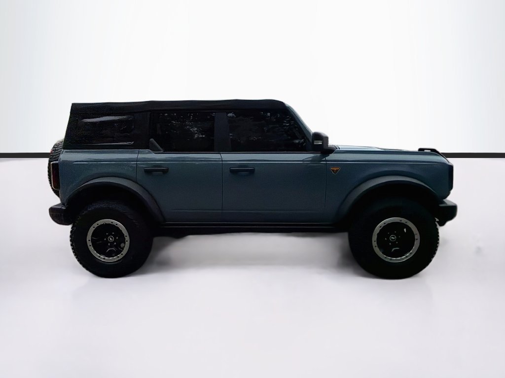 Used 2022 Ford Bronco Badlands AWD/4WD image 4
