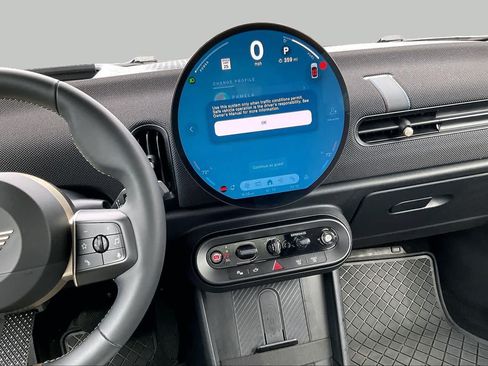 Used 2025 MINI Cooper S FWD image 6