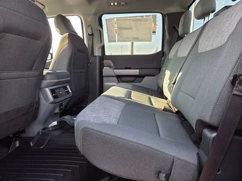 New 2026 Ford F250 XLT w/ XLT Premium Package AWD/4WD image 33