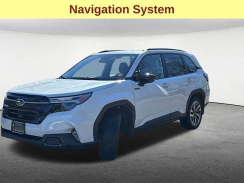 Certified 2025 Subaru Forester Touring image 5