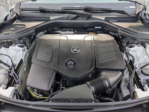 New 2026 Mercedes-Benz GLC 300 image 17