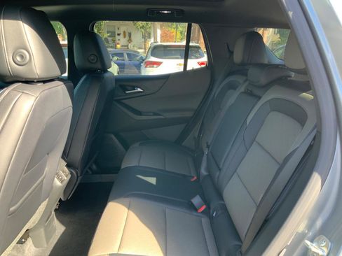 New 2026 Chevrolet Equinox LT w/ Convenience Package II image 12