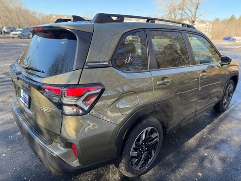 New 2025 Subaru Forester Limited image 9