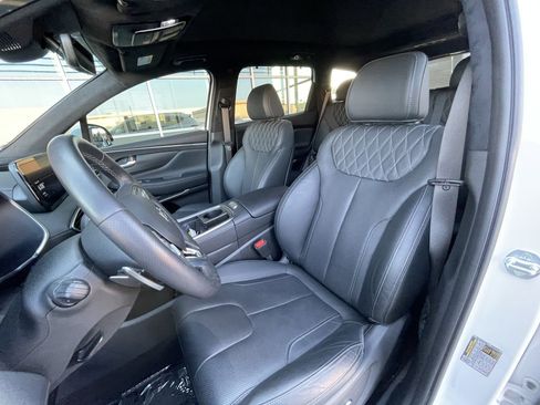 Used 2023 Hyundai Santa Fe Calligraphy image 17