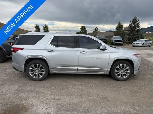 Used 2018 Chevrolet Traverse Premier w/ LPO, 'HIT The Road' Package AWD/4WD image 7