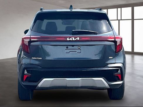 Used 2024 Kia Seltos S AWD/4WD image 5
