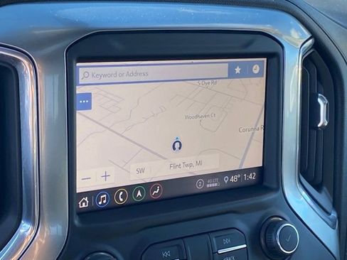 Certified 2020 Chevrolet Silverado 1500 LTZ w/ LTZ Plus Package image 12