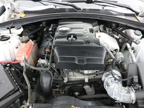 Used 2023 Chevrolet Camaro LT image 24