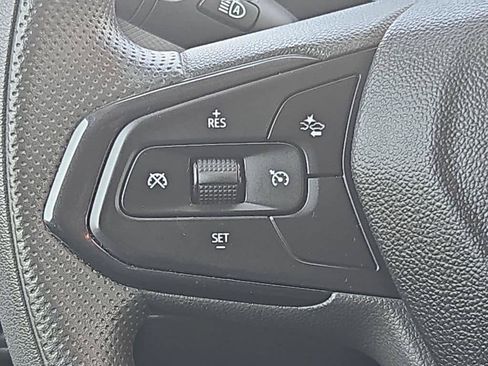 Used 2025 Chevrolet TrailBlazer LT FWD image 23