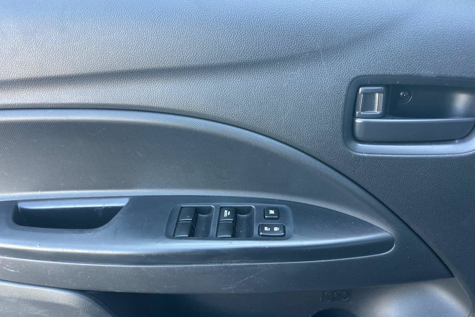 Used 2024 Mitsubishi Mirage ES FWD image 10