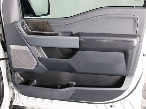 Used 2023 Ford F150 Lariat w/ FX4 Off-Road Package image 36