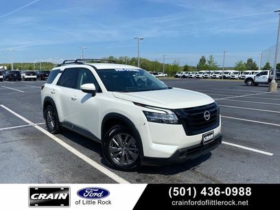 Used 2022 Nissan Pathfinder SV w/ SV Black Package