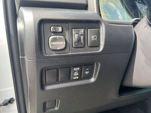 Used 2024 Toyota 4Runner TRD Off-Road image 21