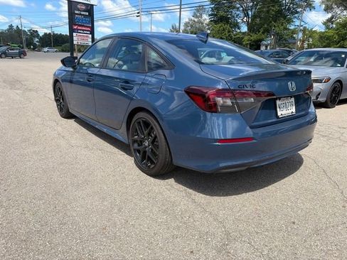 Used 2026 Honda Civic Sport image 4