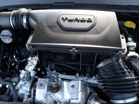 New 2025 Jeep Compass Trailhawk w/ Sun & Sound Group image 18