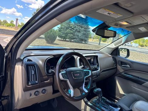 Used 2015 GMC Canyon SLT AWD/4WD image 12