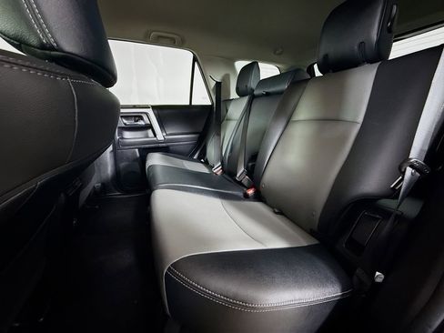 Used 2024 Toyota 4Runner SR5 Premium image 22