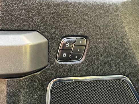 Used 2018 Ford F150 Platinum w/ Equipment Group 701A Luxury image 24