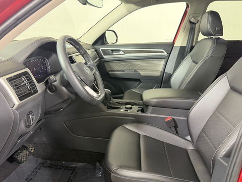 Used 2023 Volkswagen Atlas SE w/ Panoramic Sunroof Package AWD/4WD image 5