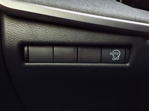 New 2026 Nissan Kicks SV w/ Illumination Package image 21