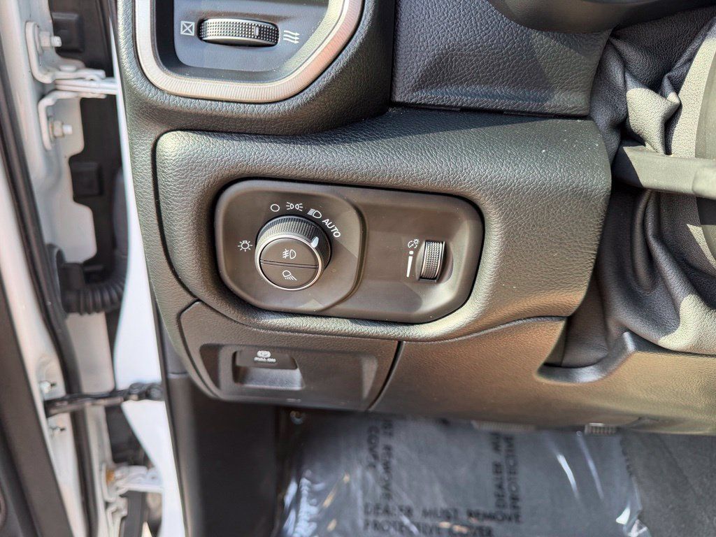 Used 2020 RAM 1500 Rebel w/ Trailer Tow Group AWD/4WD image 18