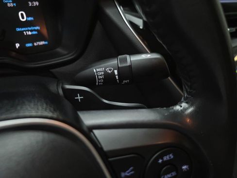 Used 2020 Toyota Corolla SE FWD image 21