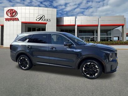 Used 2024 Kia Sorento S