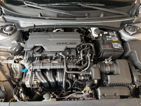 Used 2025 Kia K4 LXS image 28