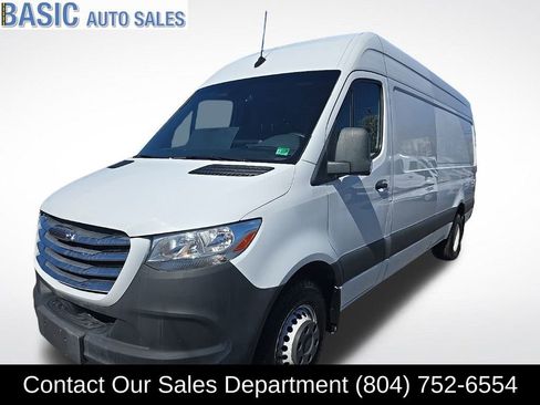 Used 2020 Freightliner Sprinter 3500 image 1