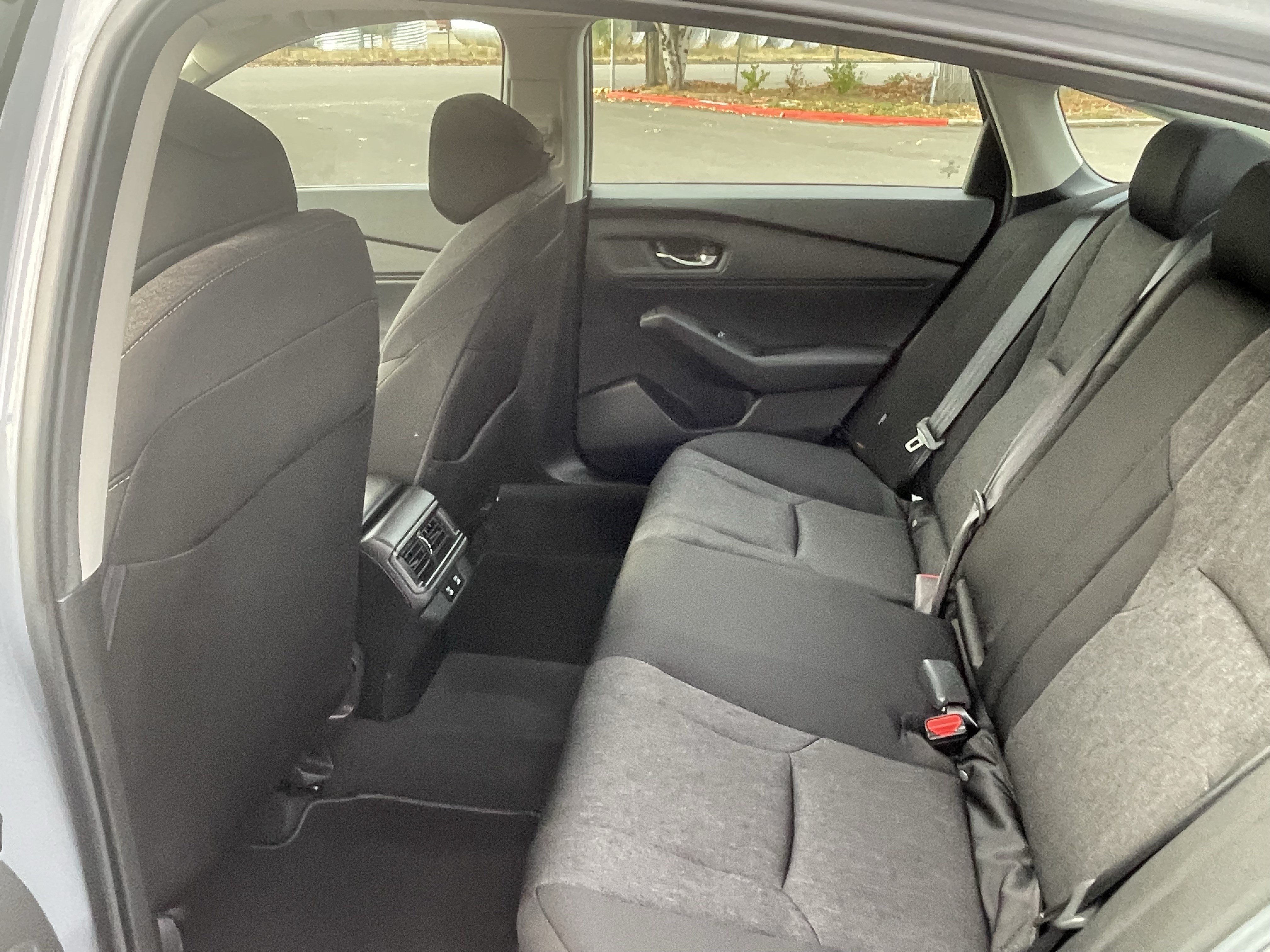 Used 2025 Honda Accord SE image 14