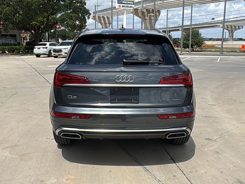 Used 2023 Audi Q5 2.0T Premium w/ Convenience Package AWD/4WD image 6