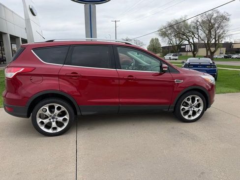 Used 2016 Ford Escape Titanium w/ Equipment Group 301A image 9
