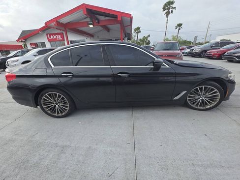 Used 2017 BMW 530i RWD image 14
