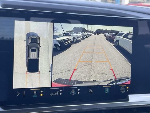 Used 2022 Chevrolet Silverado 1500 LT Trail Boss w/ LT Trail Boss Premium Package image 21