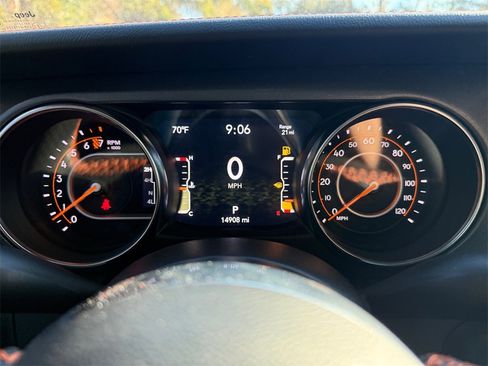 Certified 2023 Jeep Gladiator Mojave w/ Trailer Tow Package image 20