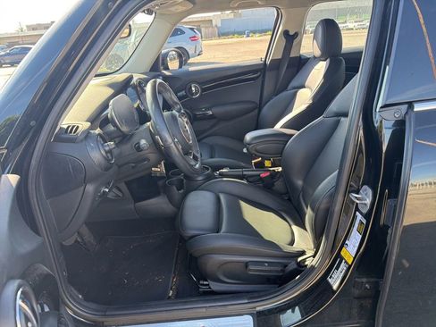 Used 2023 MINI Cooper S image 17