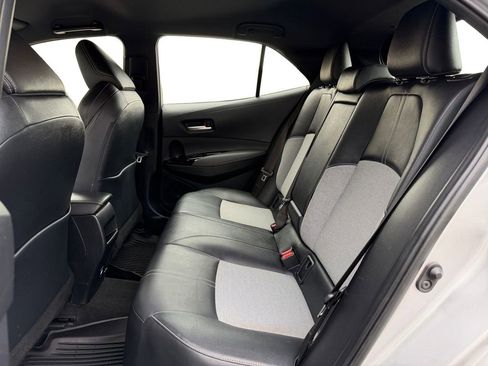 Used 2020 Toyota Corolla XSE FWD image 19