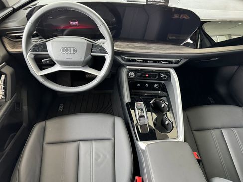 New 2025 Audi Q5 Premium Plus image 28