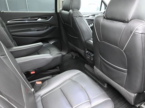 Used 2019 Buick Enclave Avenir w/ Avenir Technology Package image 26